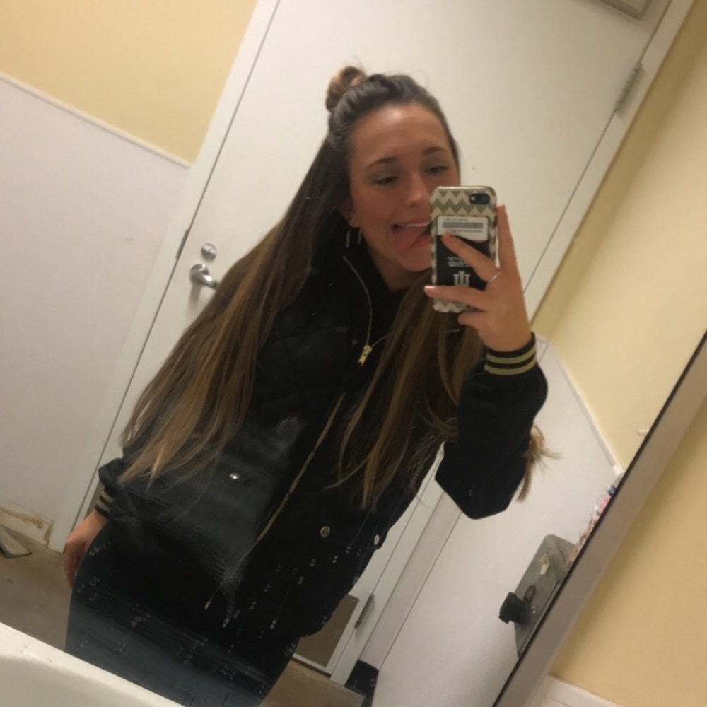 Meet your Posher, Maddy